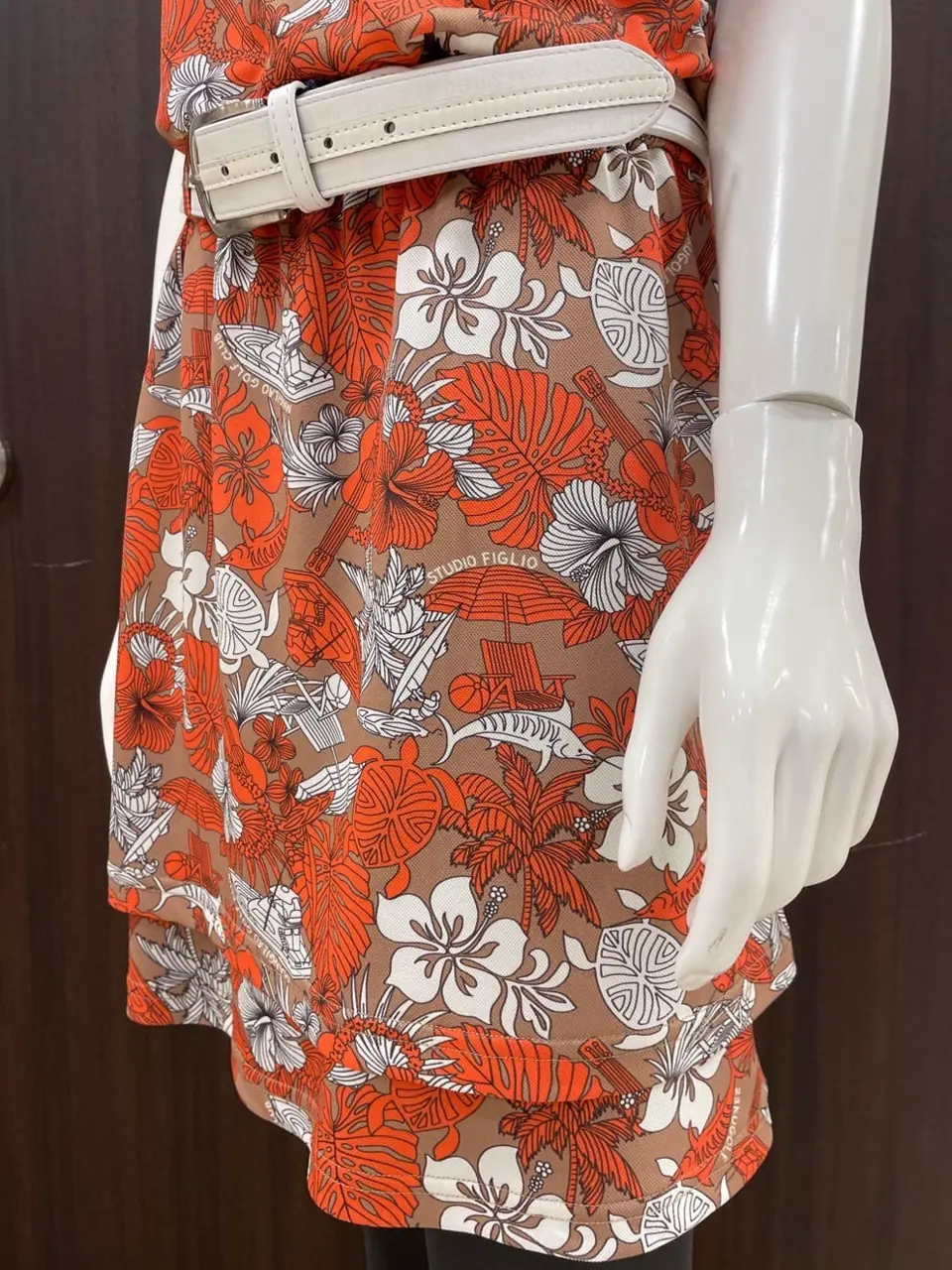 23区GOLF 藤田 コーディネート画像