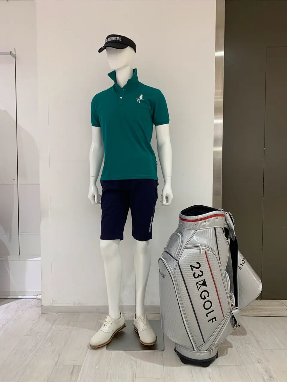  松屋スタッフ コーディネート画像