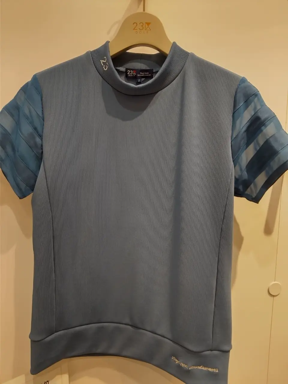 23区GOLF スタッフ コーディネート画像