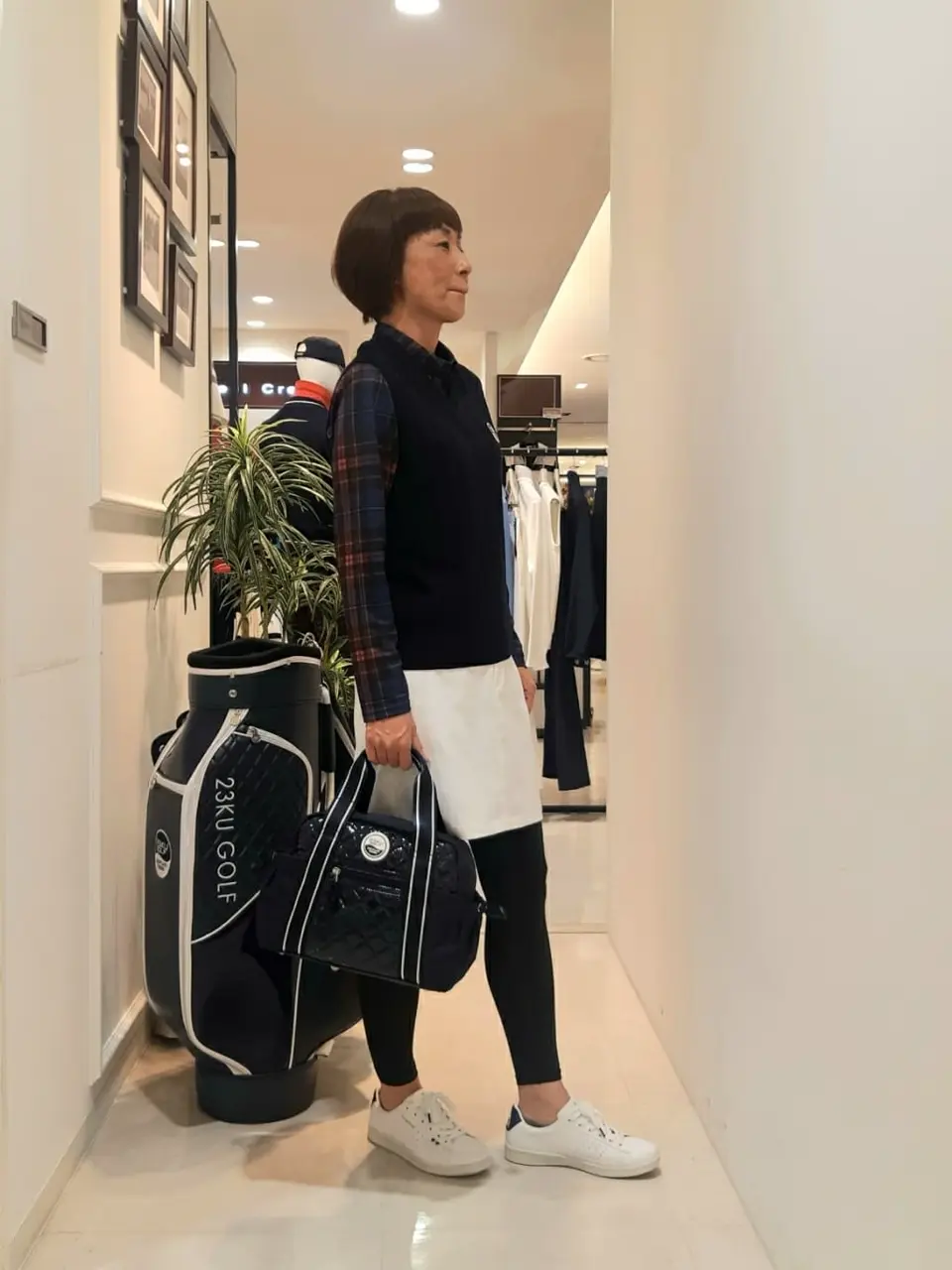 23区GOLF 磯島 コーディネート画像