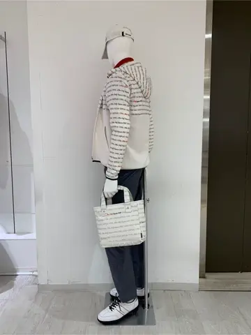 23区GOLF 松屋スタッフ コーディネート画像