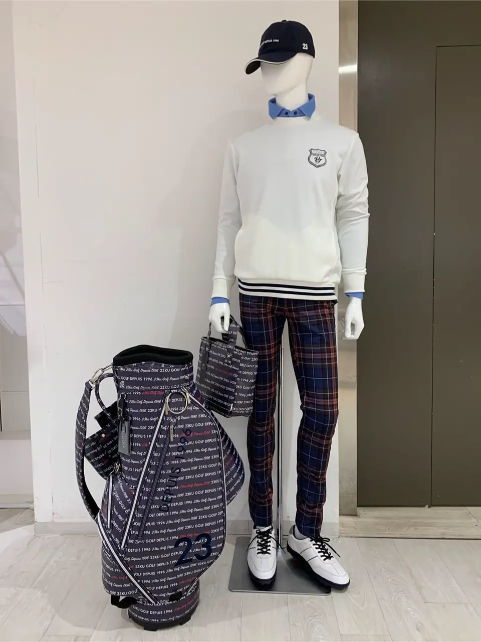  松屋スタッフ コーディネート画像