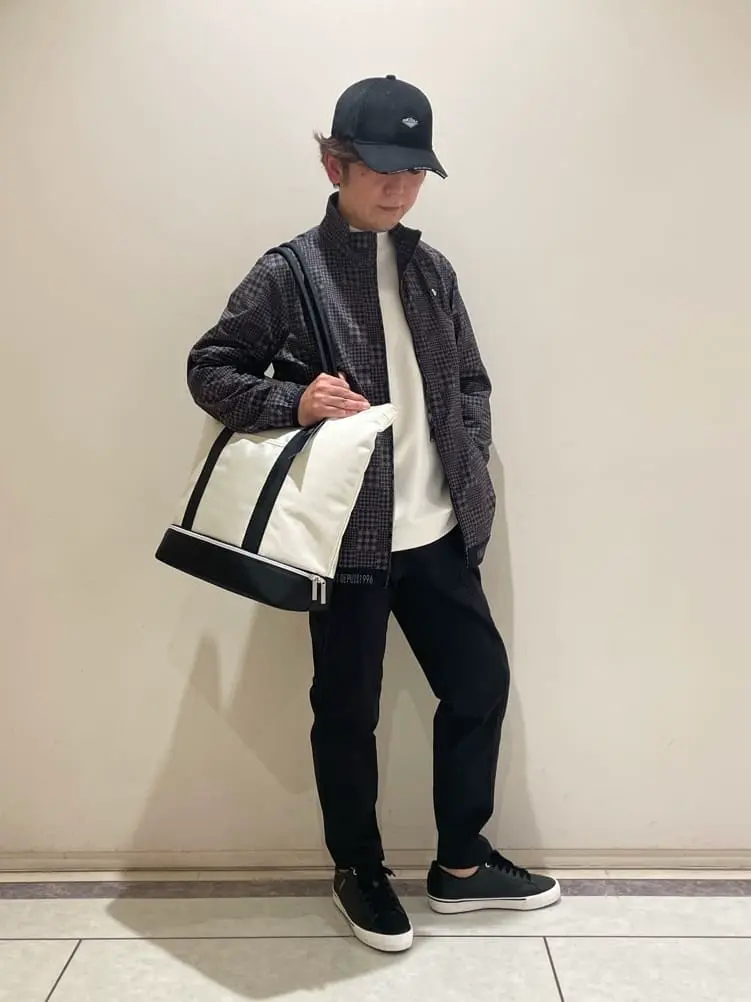 23区GOLF 藤田 コーディネート画像