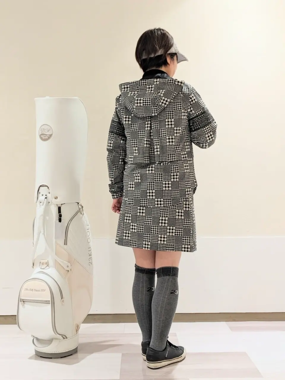 23区GOLF 市川真理子 コーディネート画像