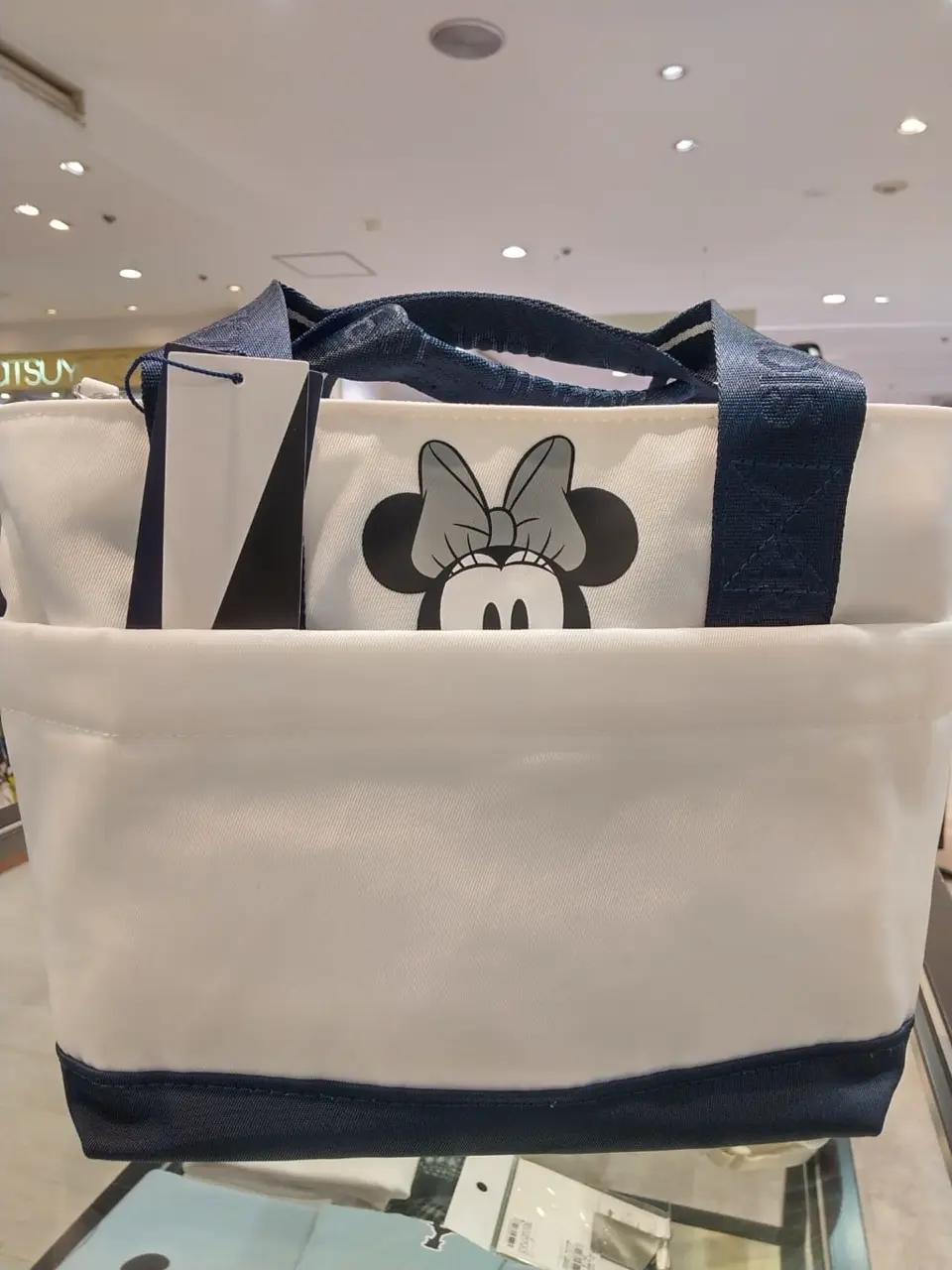 23区GOLF スタッフ コーディネート画像