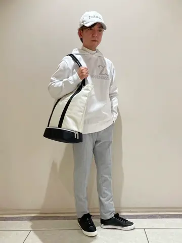 23区GOLF 藤田 コーディネート画像