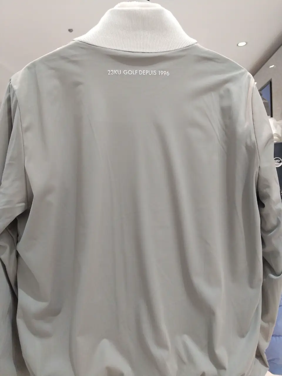 23区GOLF スタッフ コーディネート画像