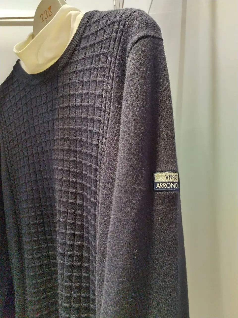 23区GOLF スタッフ コーディネート画像