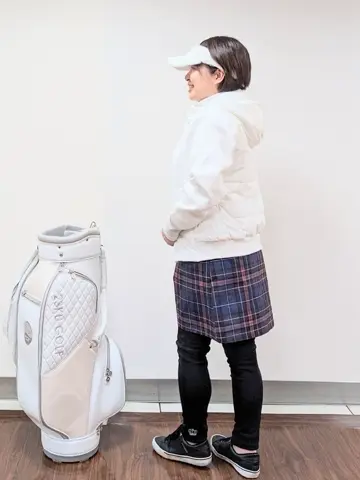 23区GOLF 市川真理子 コーディネート画像