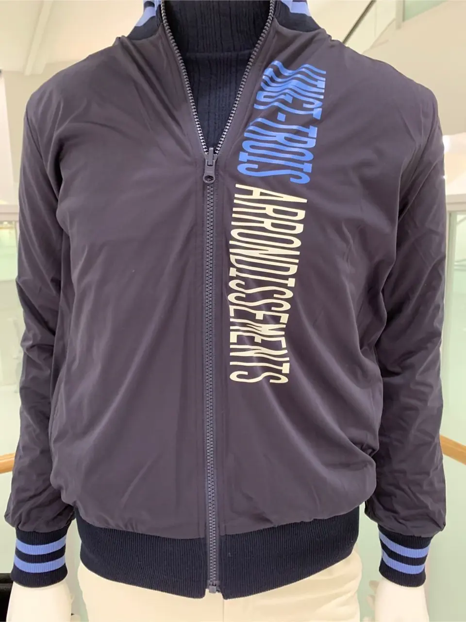 23区GOLF 松屋スタッフ コーディネート画像