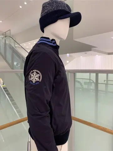 23区GOLF 松屋スタッフ コーディネート画像