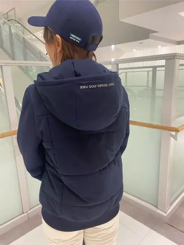 23区GOLF 草野 コーディネート画像