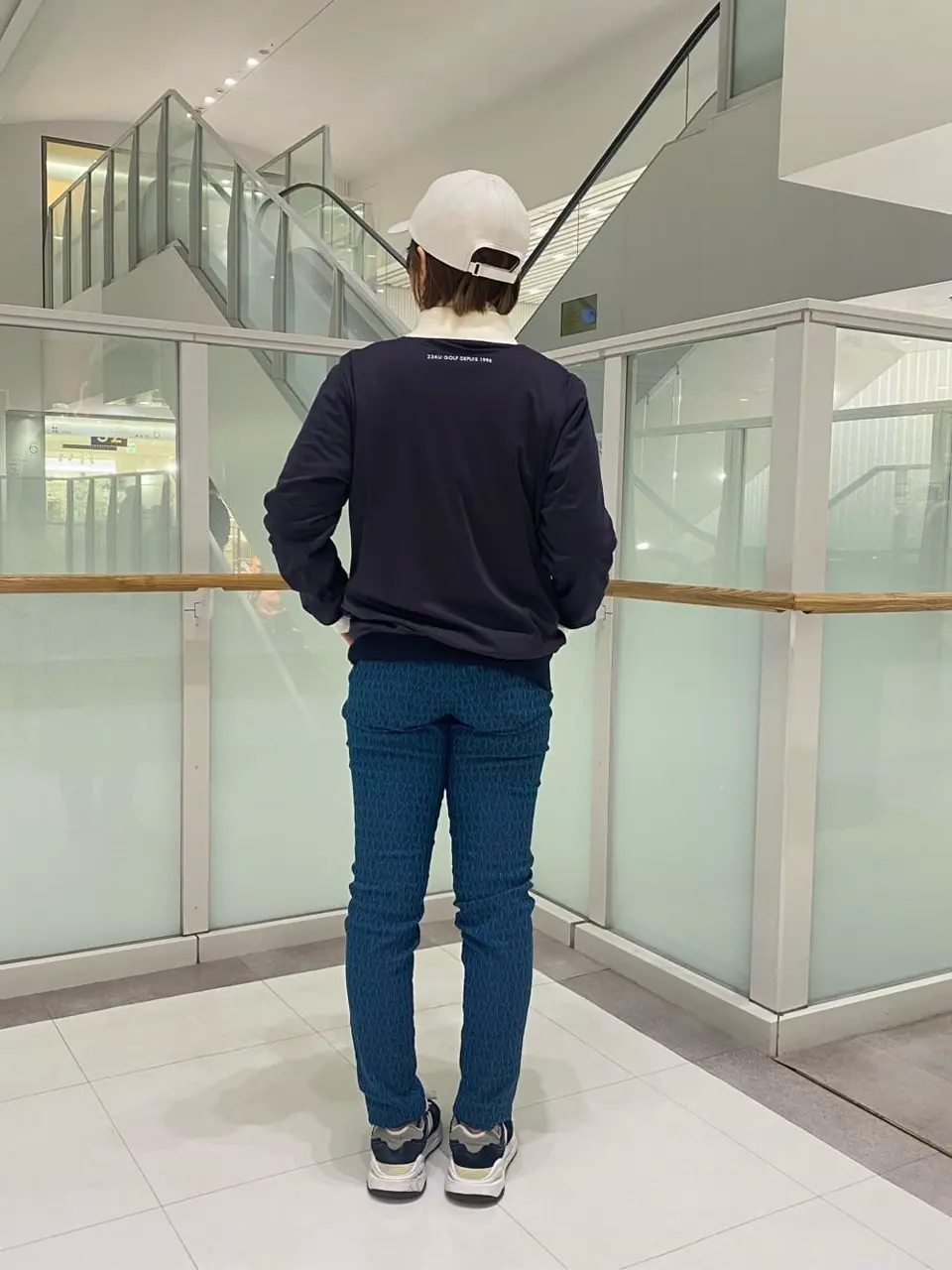 23区GOLF 草野 コーディネート画像