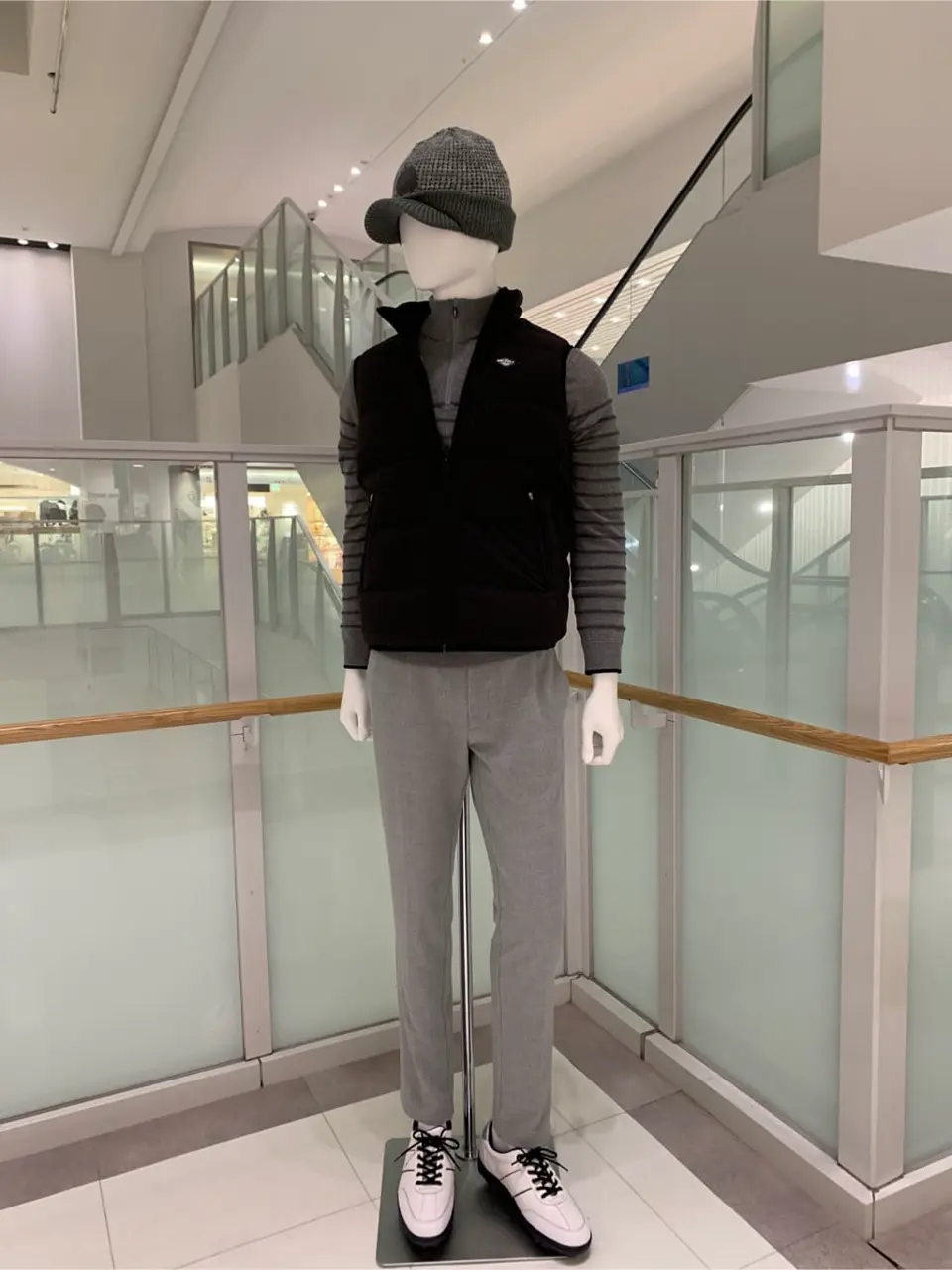  松屋スタッフ コーディネート画像