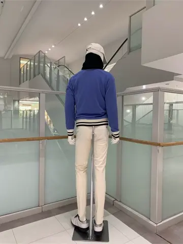 23区GOLF 松屋スタッフ コーディネート画像