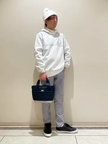 23区GOLF 藤田 コーディネート画像