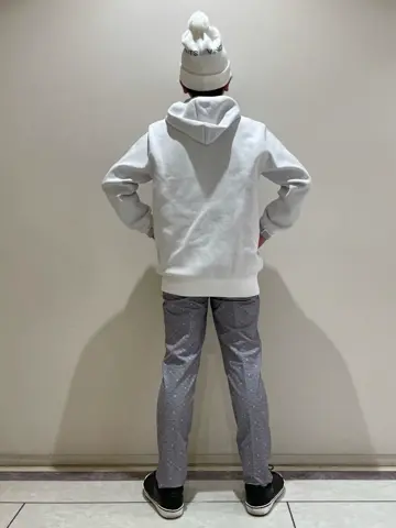 23区GOLF 藤田 コーディネート画像