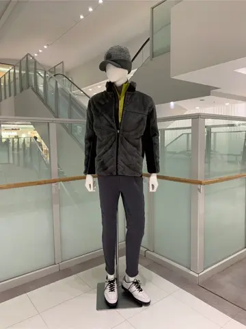 23区GOLF 松屋スタッフ コーディネート画像