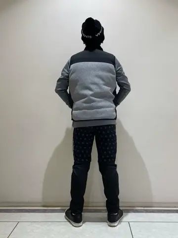 23区GOLF 藤田 コーディネート画像