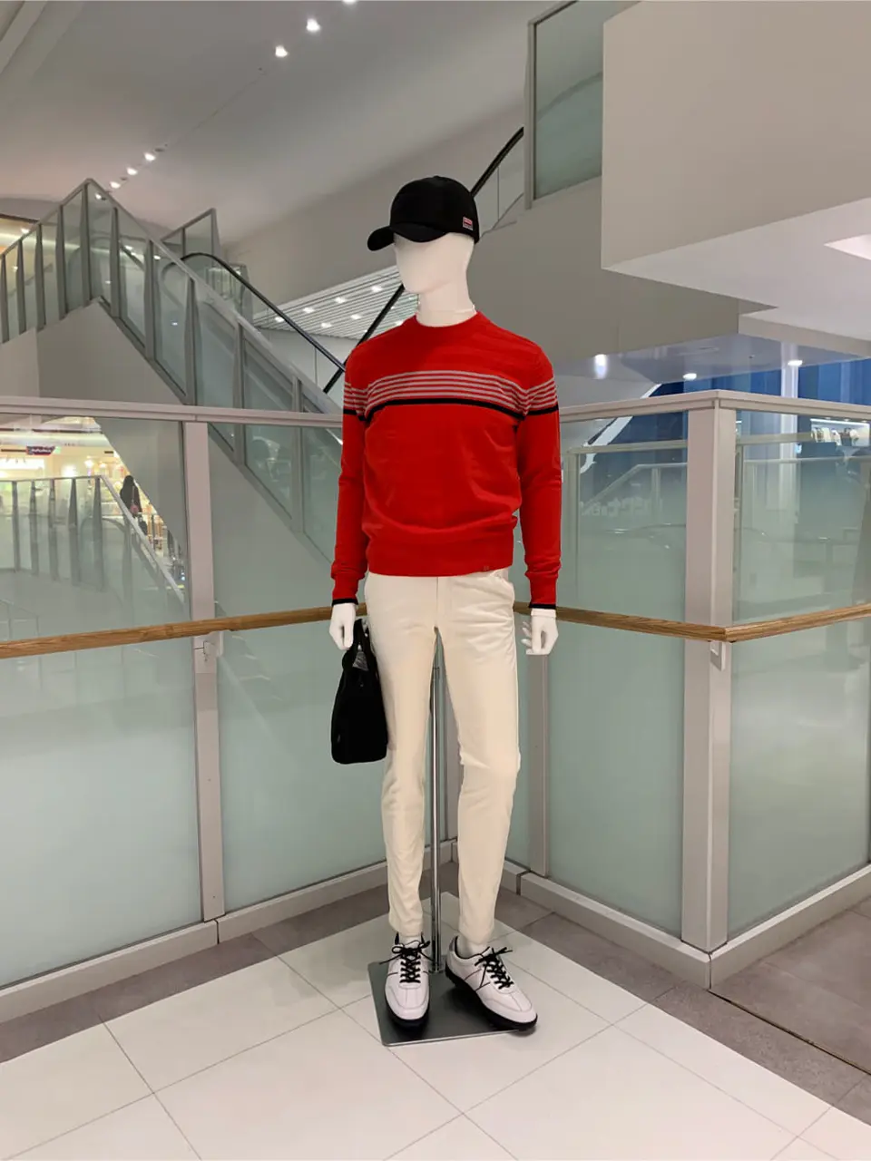  松屋スタッフ コーディネート画像