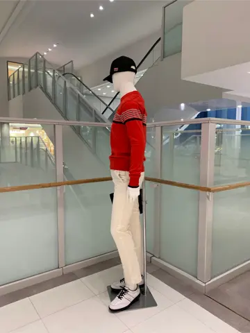 23区GOLF 松屋スタッフ コーディネート画像