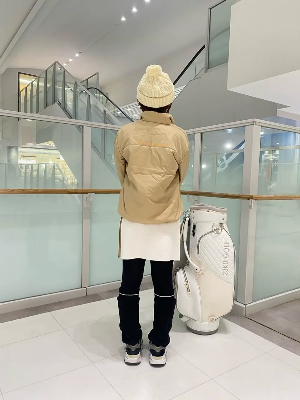 23区GOLF 草野 コーディネート画像