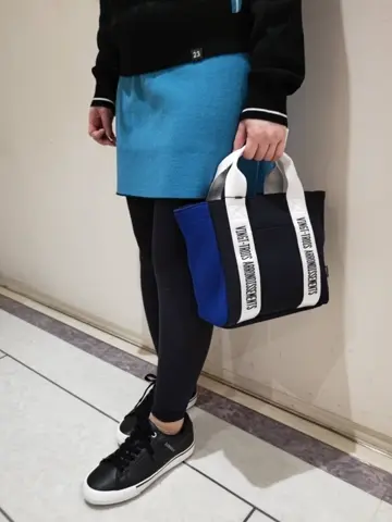 23区GOLF 林 コーディネート画像