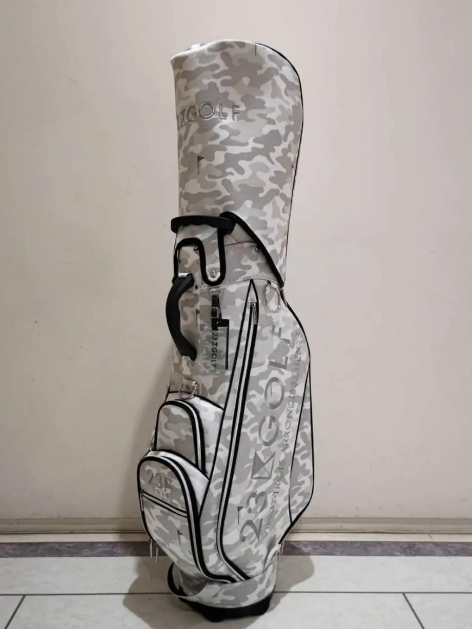 23区GOLF 林 コーディネート画像