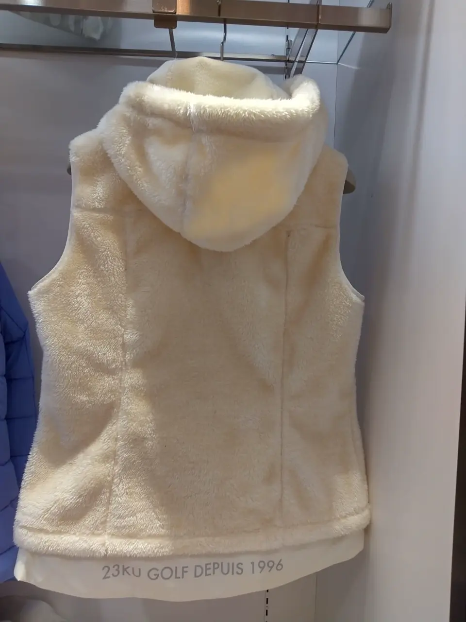 23区GOLF スタッフ コーディネート画像