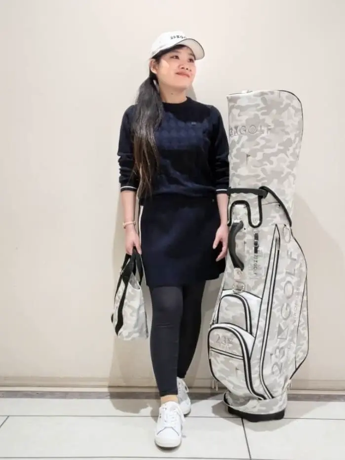 23区GOLF 林 コーディネート画像