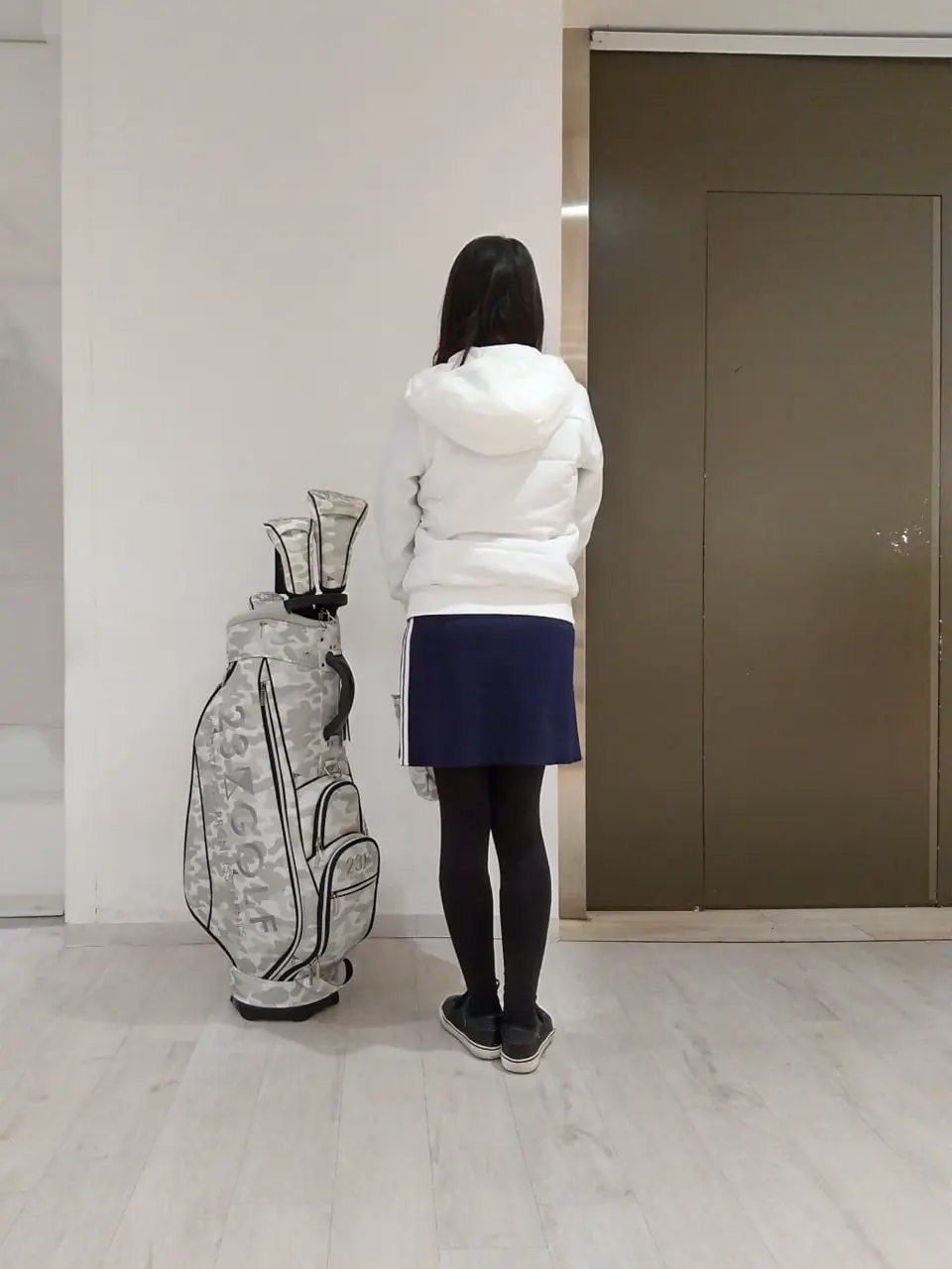 23区GOLF スタッフ コーディネート画像