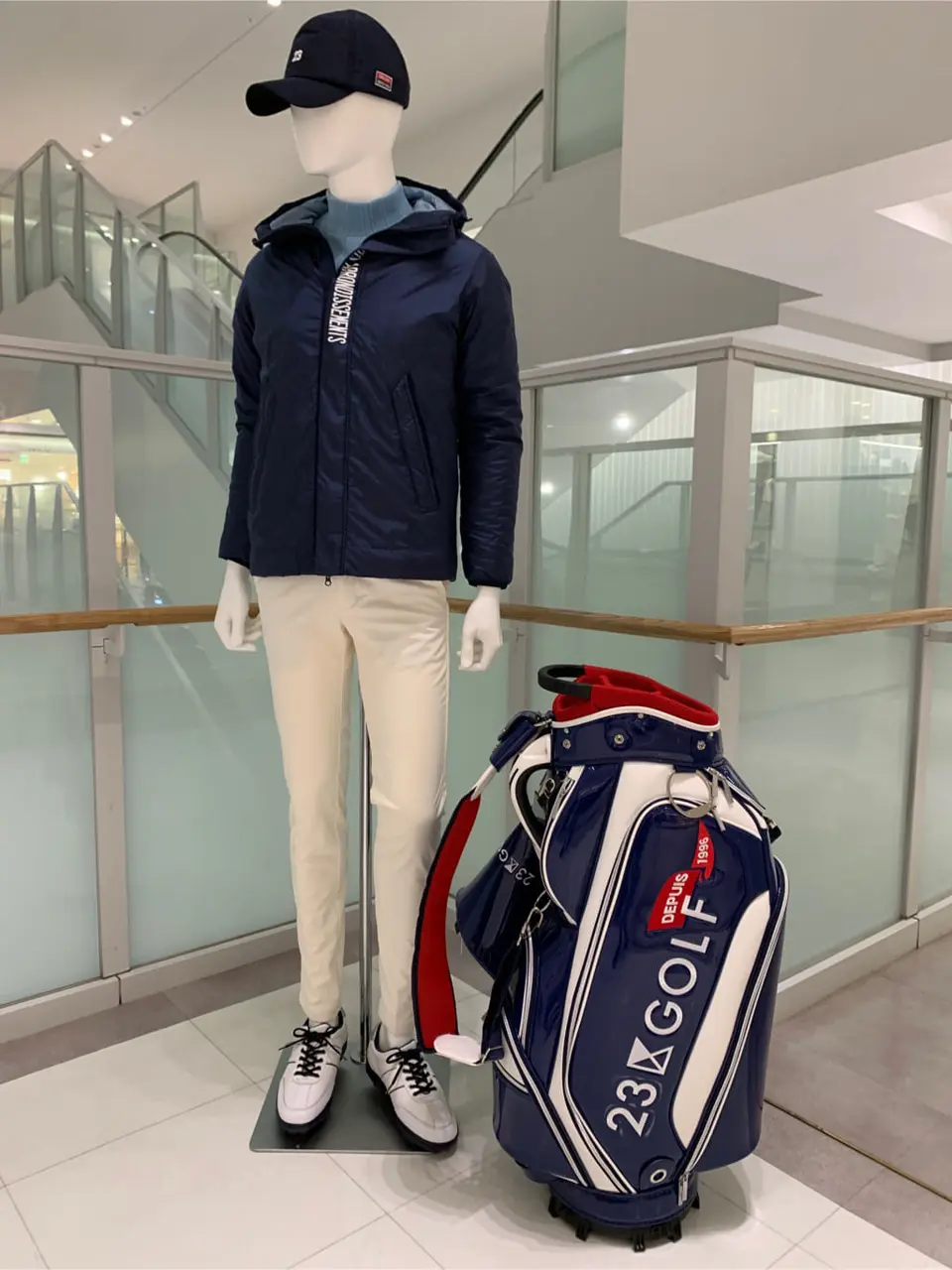  松屋スタッフ コーディネート画像