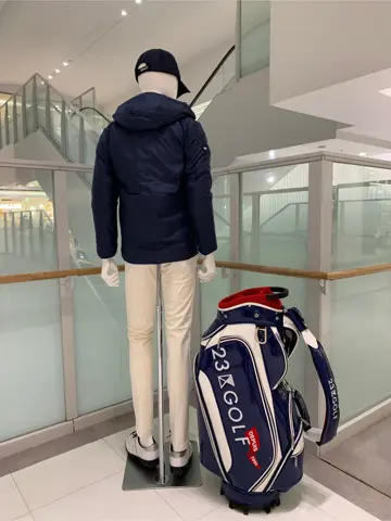 23区GOLF 松屋スタッフ コーディネート画像