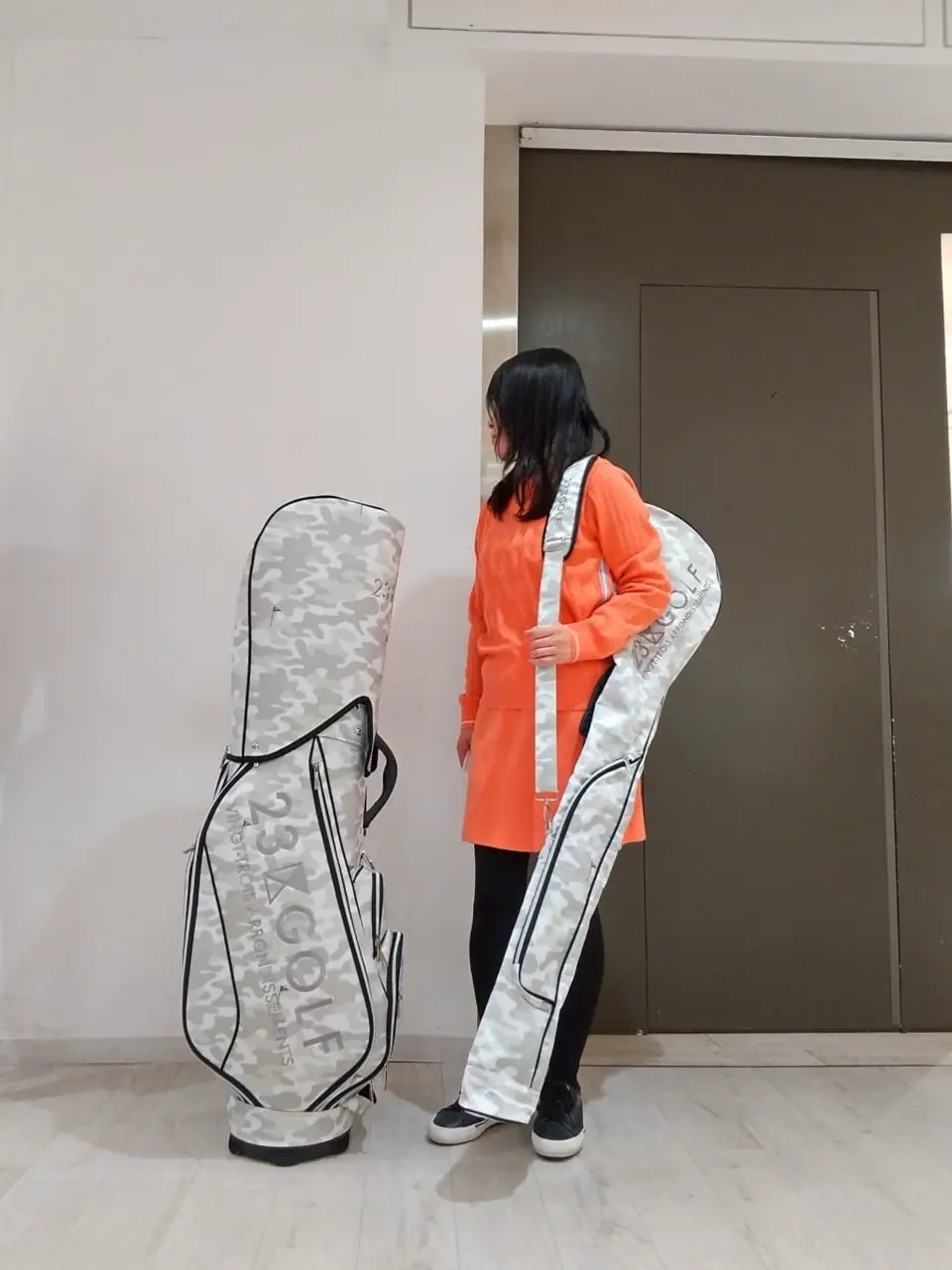 23区GOLF スタッフ コーディネート画像