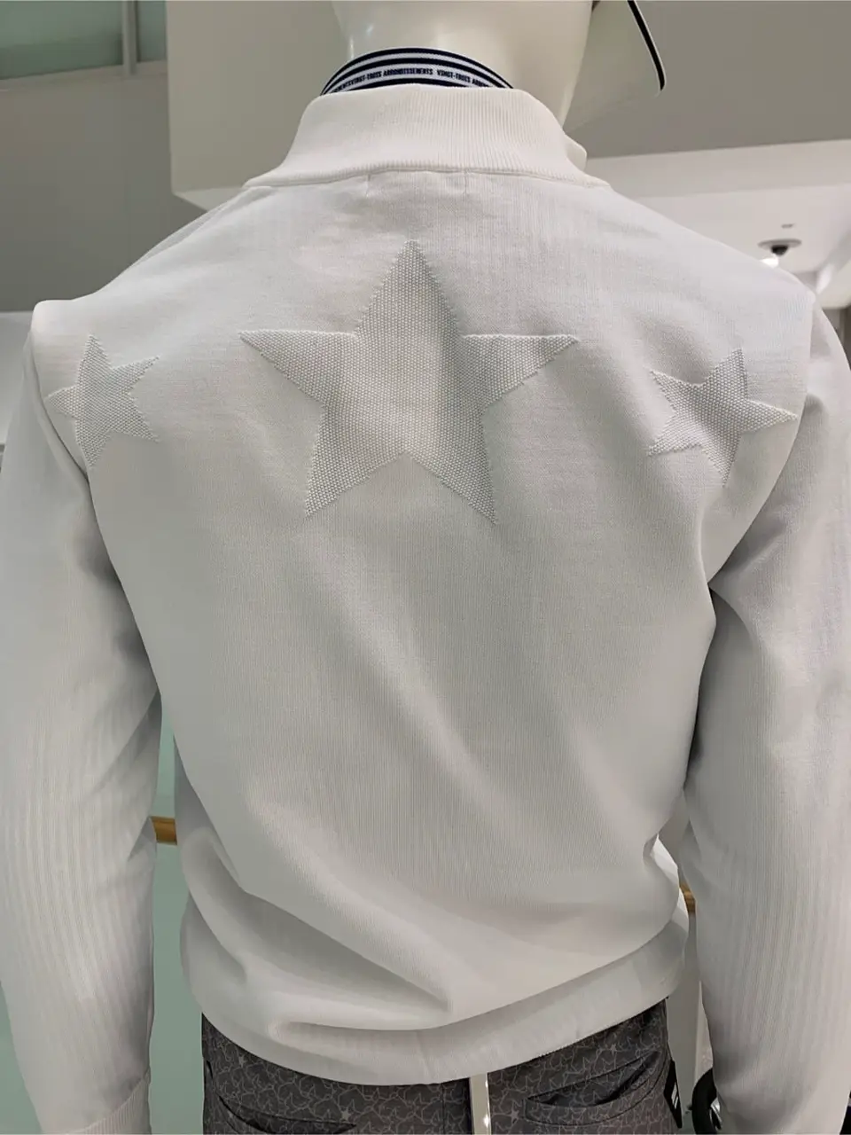 23区GOLF 松屋スタッフ コーディネート画像