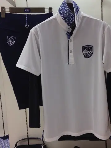 23区GOLF 松屋スタッフ コーディネート画像