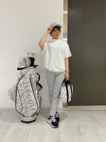 23区GOLF 草野 コーディネート画像
