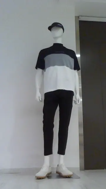 23区GOLF 松屋スタッフ コーディネート画像