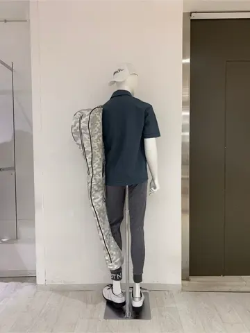 23区GOLF 松屋スタッフ コーディネート画像