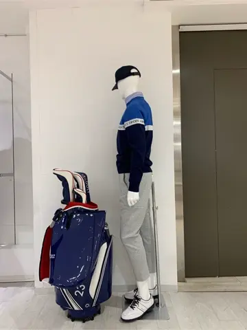 23区GOLF 松屋スタッフ コーディネート画像
