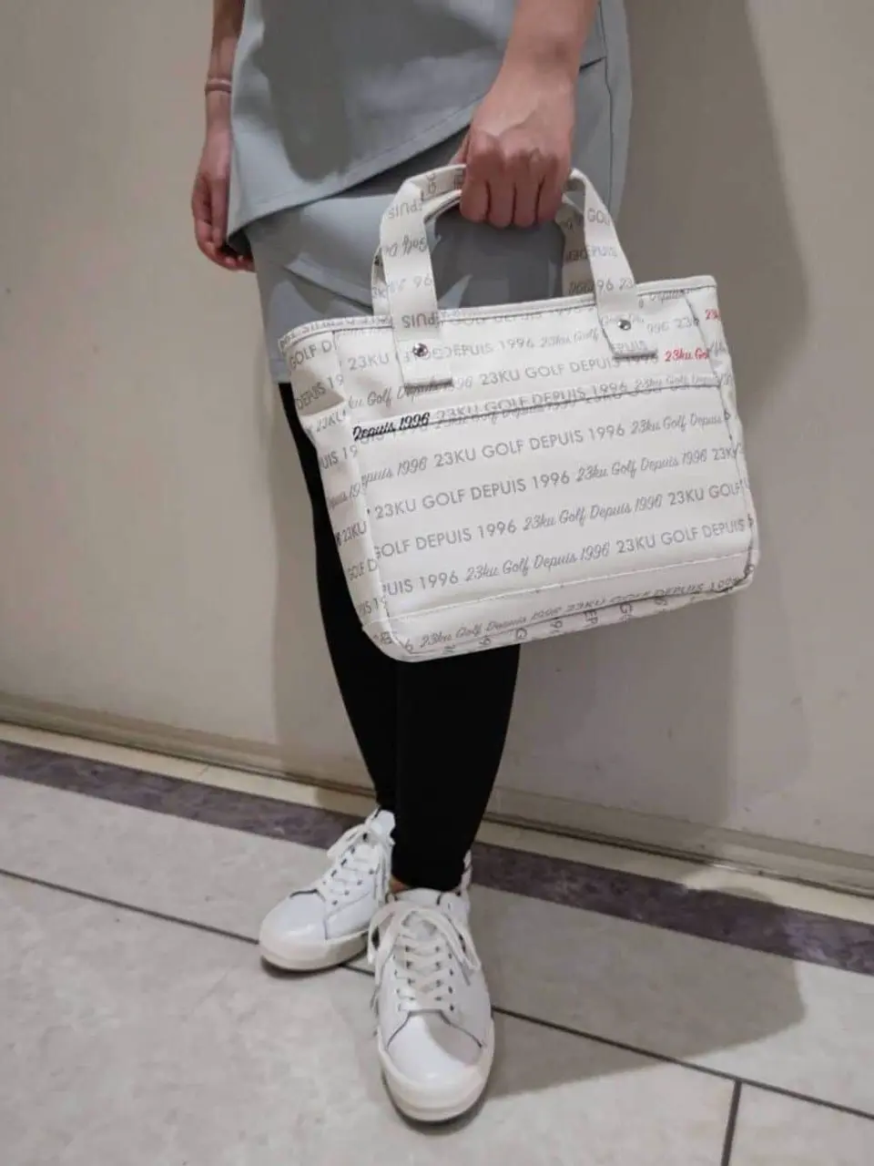 23区GOLF 林 コーディネート画像