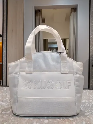 23区GOLF スタッフ コーディネート画像