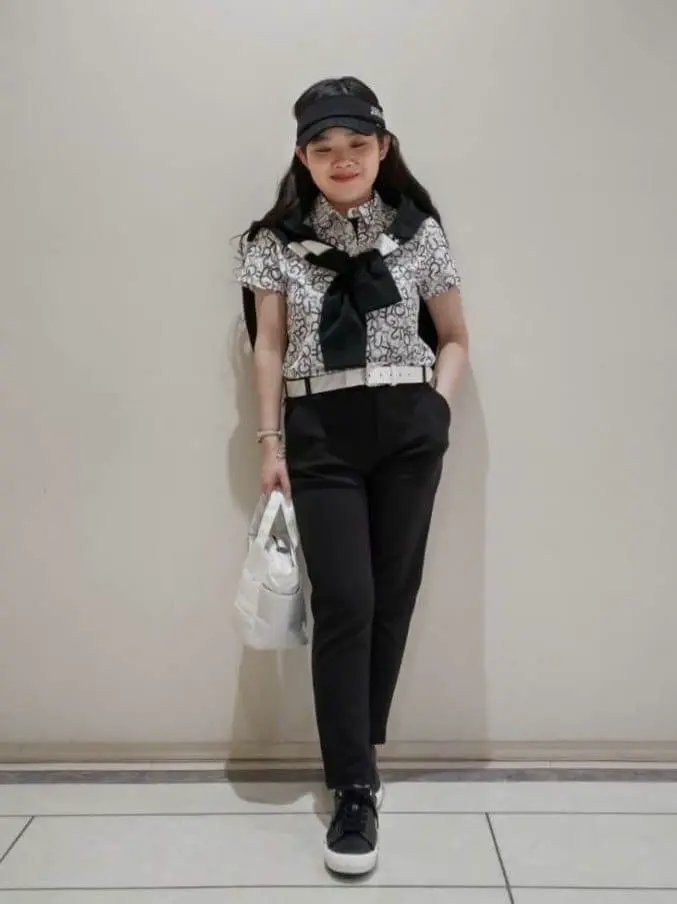 23区GOLF 林 コーディネート画像