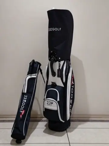 23区GOLF 林 コーディネート画像