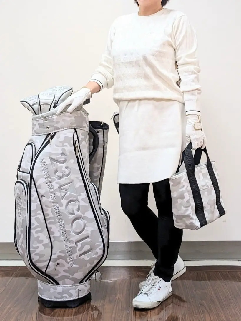 23区GOLF 市川真理子 コーディネート画像