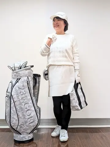 23区GOLF 市川真理子 コーディネート画像