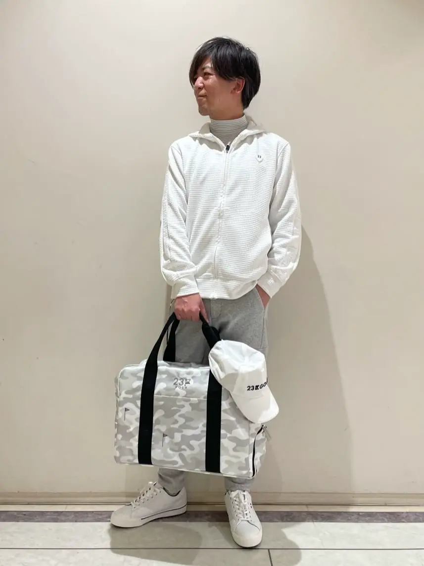 23区GOLF 藤田 コーディネート画像