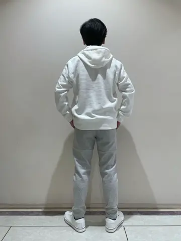 23区GOLF 藤田 コーディネート画像