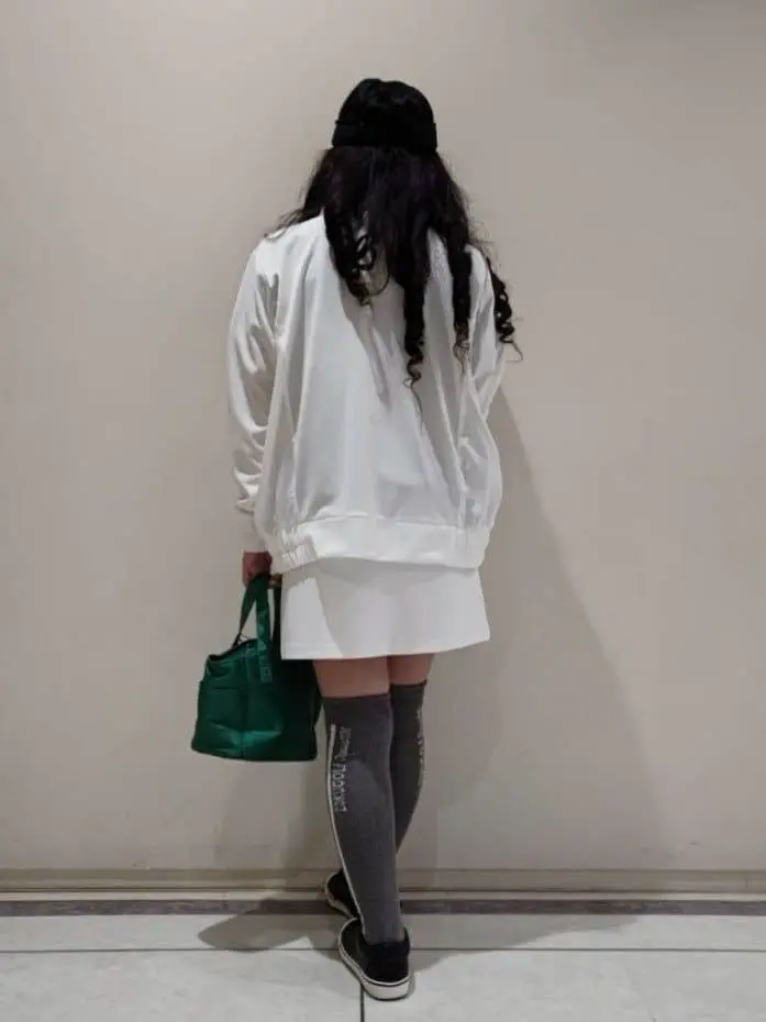 23区GOLF 林 コーディネート画像