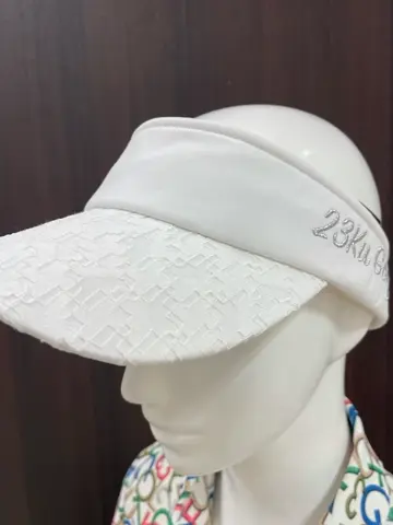 23区GOLF 藤田 コーディネート画像